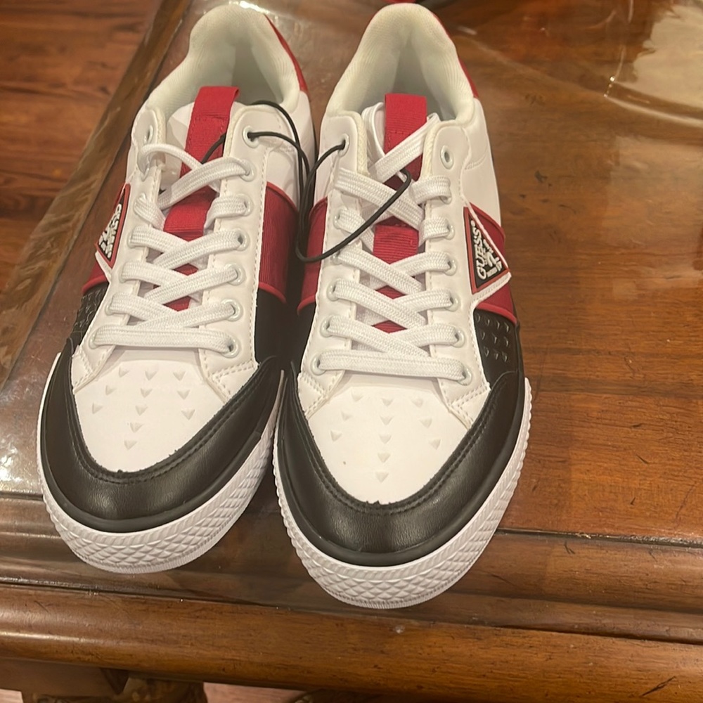 Guess men shoes